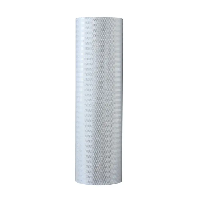 3M High Intensity Grade prismatische reflektierende Folie, spleißfrei, Serie 3930, weiß, 1220 mm x 45.7 m